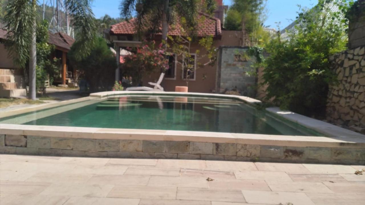 Kutabay Homestay Kuta  Экстерьер фото