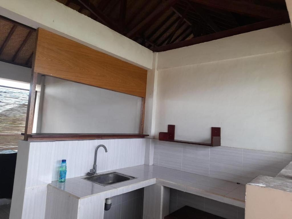 Kutabay Homestay Kuta  Экстерьер фото